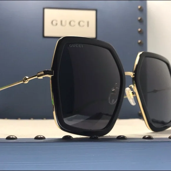Gucci Black Gg0106s 001 Gg 0106s Grey Lens Sunglasses - Picture 10 of 10